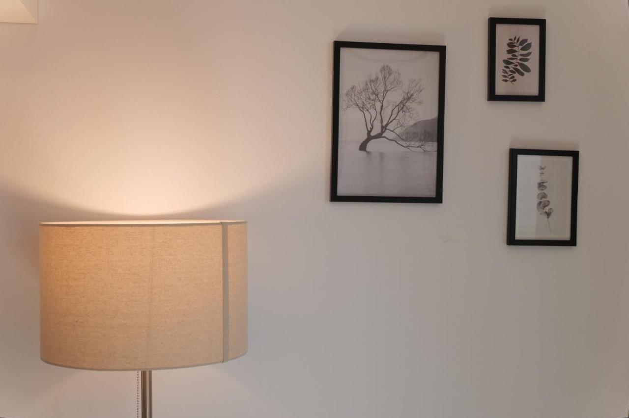 King'S Gambit Suite Tesalonika Bagian luar foto